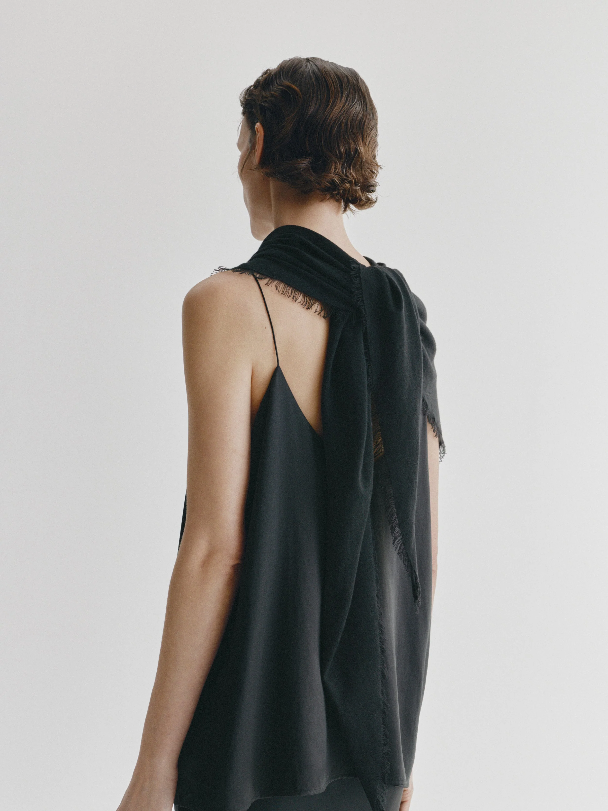 The Alvit Bandana Scarf - Image 4