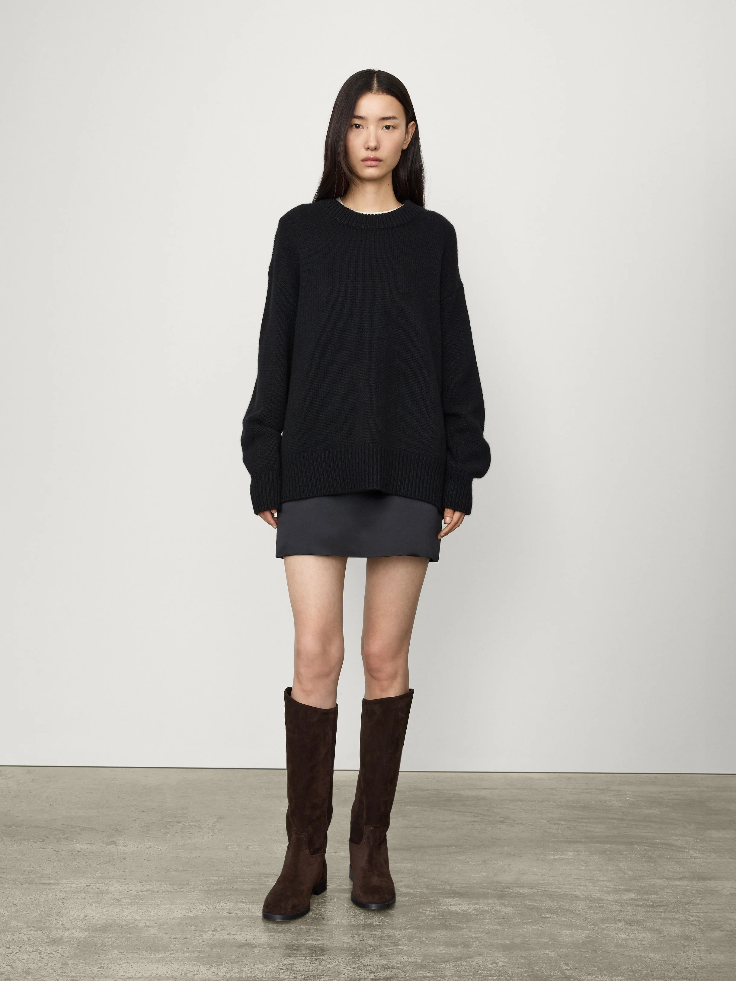 The Renske Sweater - Image 2